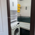 Продам квартиру, Гвардейцев Широнинцев ул. , 1 кім., 38 м², капитальный ремонт 