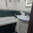 Продам квартиру, Гвардейцев Широнинцев ул. , 1 кім., 38 м², капитальный ремонт 