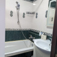 Продам квартиру, Гвардейцев Широнинцев ул. , 1 кім., 38 м², капитальный ремонт 