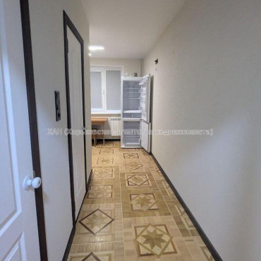 Продам квартиру, Гвардейцев Широнинцев ул. , 1 кім., 38 м², капитальный ремонт 