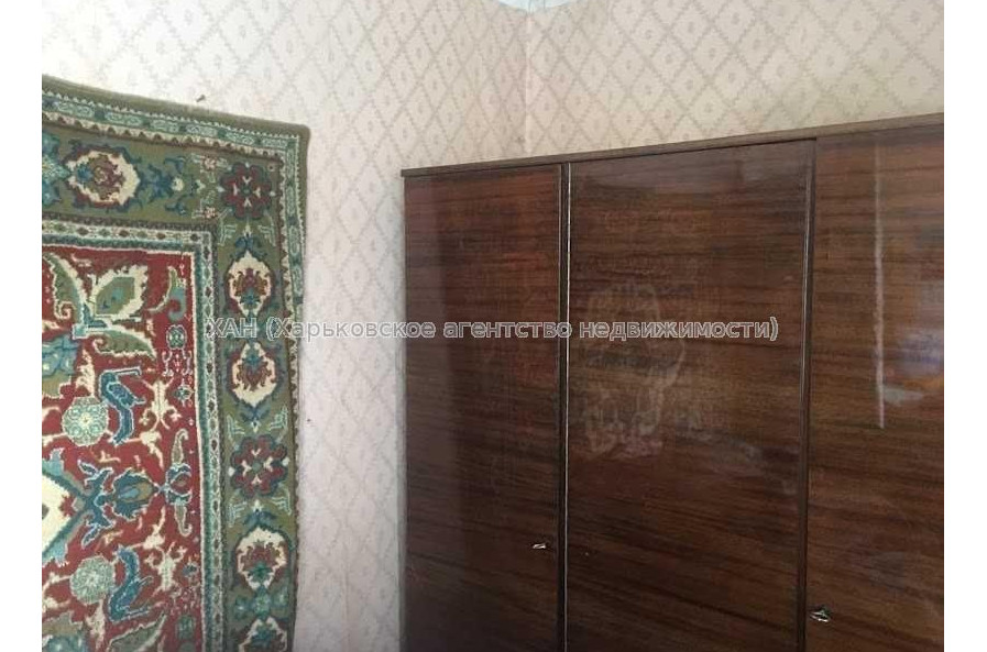 Продам квартиру, Инициативная ул. , 3  ком., 59 м², советский ремонт 