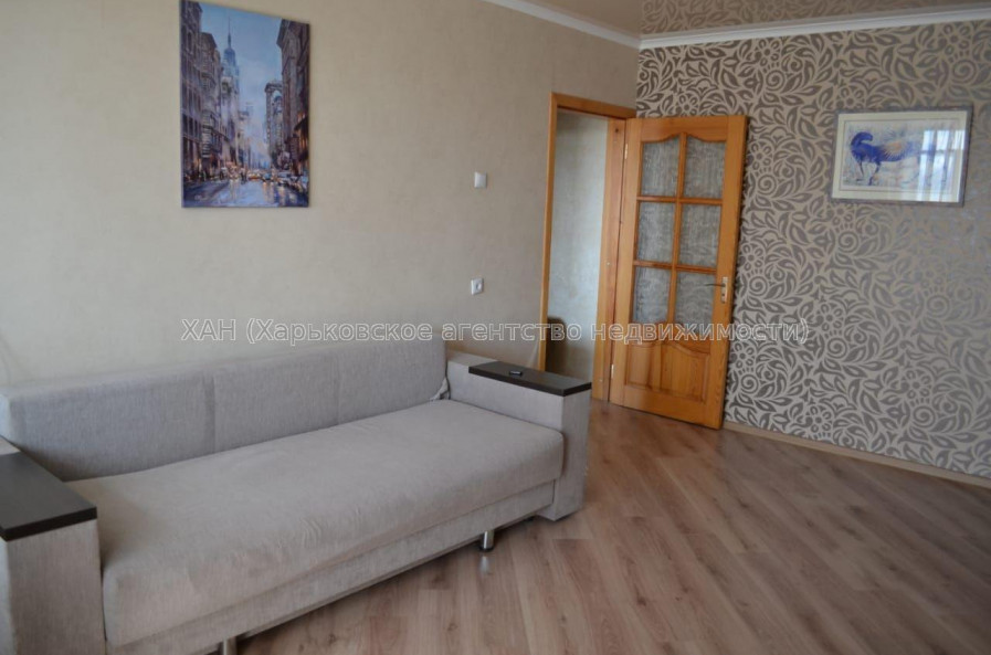 Продам квартиру, Леся Сердюка ул. , 2  ком., 53 м², капитальный ремонт 