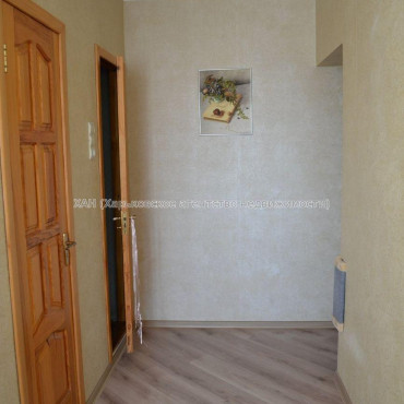 Продам квартиру, Леся Сердюка ул. , 2 кім., 53 м², капитальный ремонт 