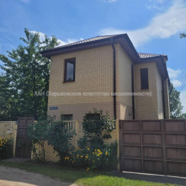 Продам дом, Небоженковская ул. , 98 м², 2.80 сот., капитальный ремонт