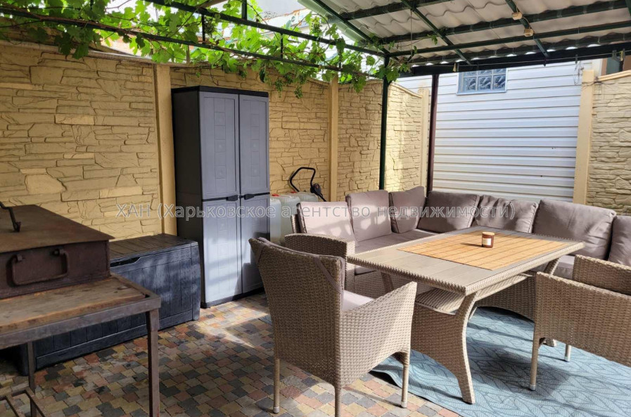 Продам будинок, Небоженковская ул. , 98 м², 2.80 соток, капитальный ремонт 