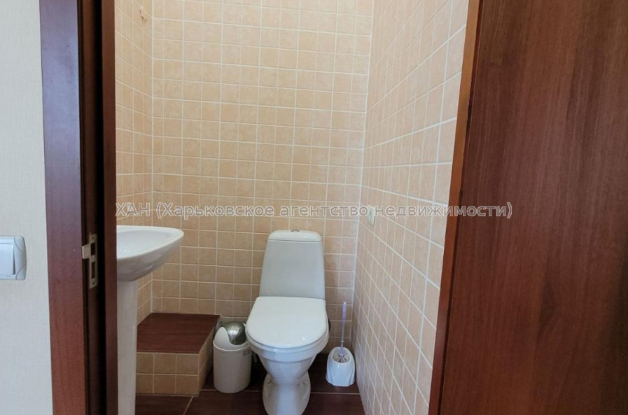 Продам будинок, Небоженковская ул. , 98 м², 2.80 соток, капитальный ремонт 