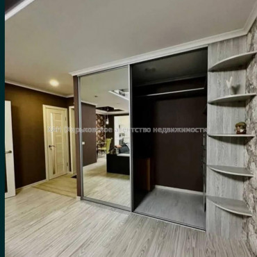 Продам квартиру, Аэрокосмический пр. , 1  ком., 40 м², авторский дизайн 