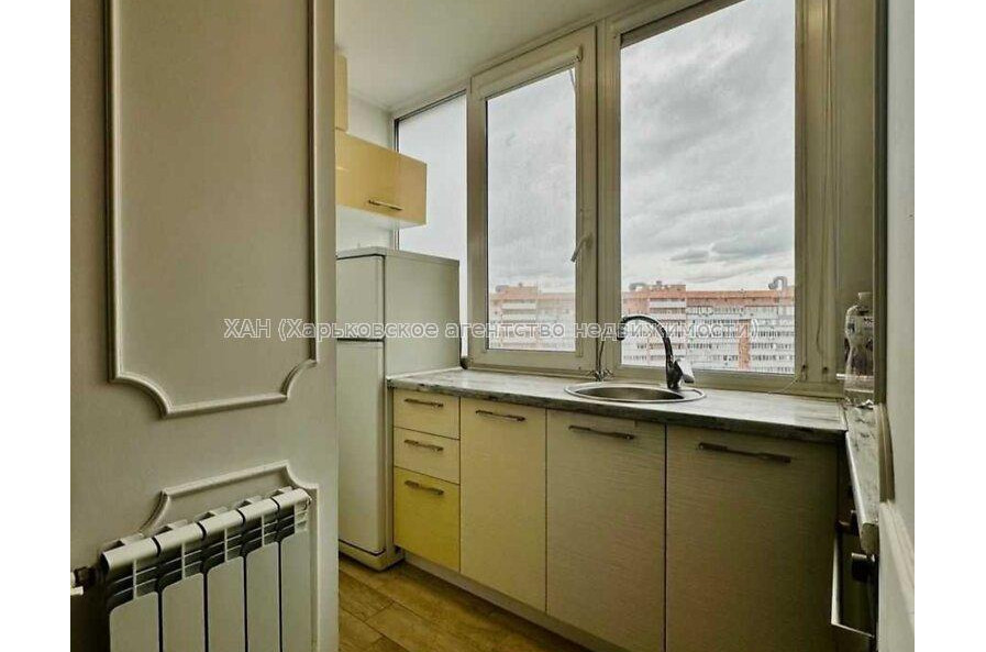Продам квартиру, Аэрокосмический пр. , 1  ком., 40 м², авторский дизайн 