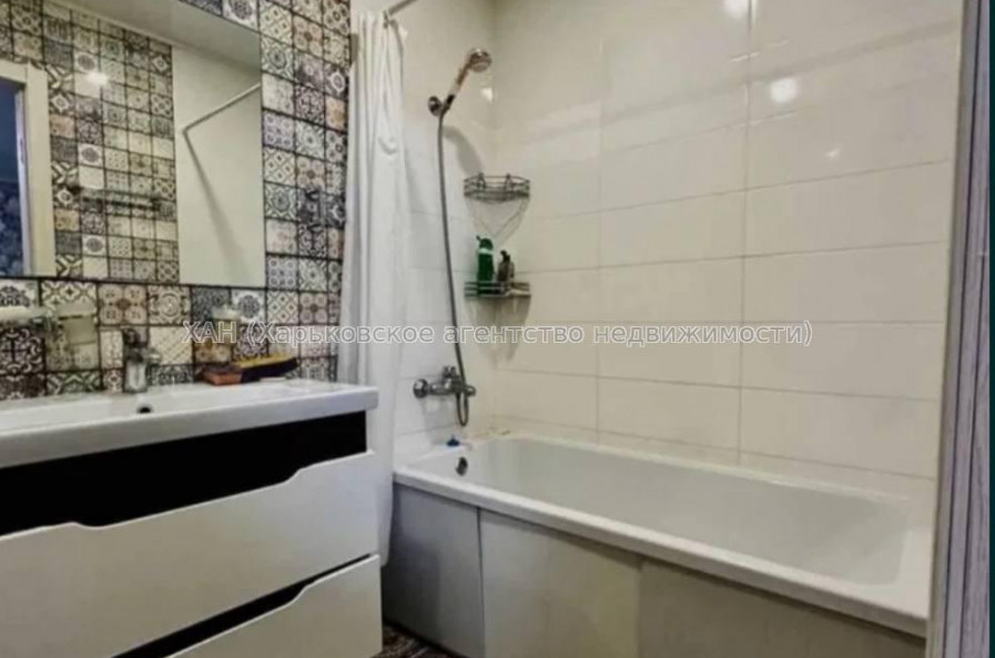 Продам квартиру, Аэрокосмический пр. , 1  ком., 40 м², авторский дизайн 