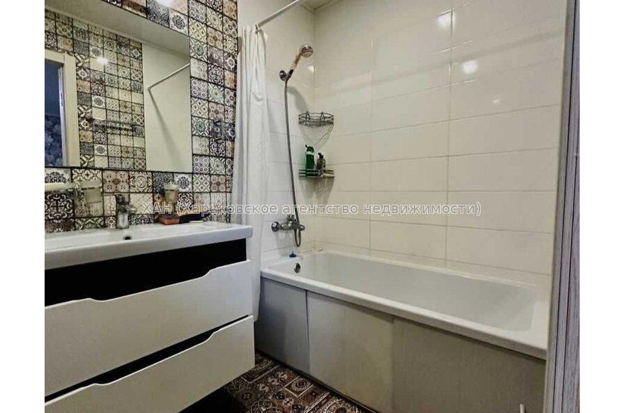 Продам квартиру, Аэрокосмический пр. , 1  ком., 40 м², авторский дизайн 