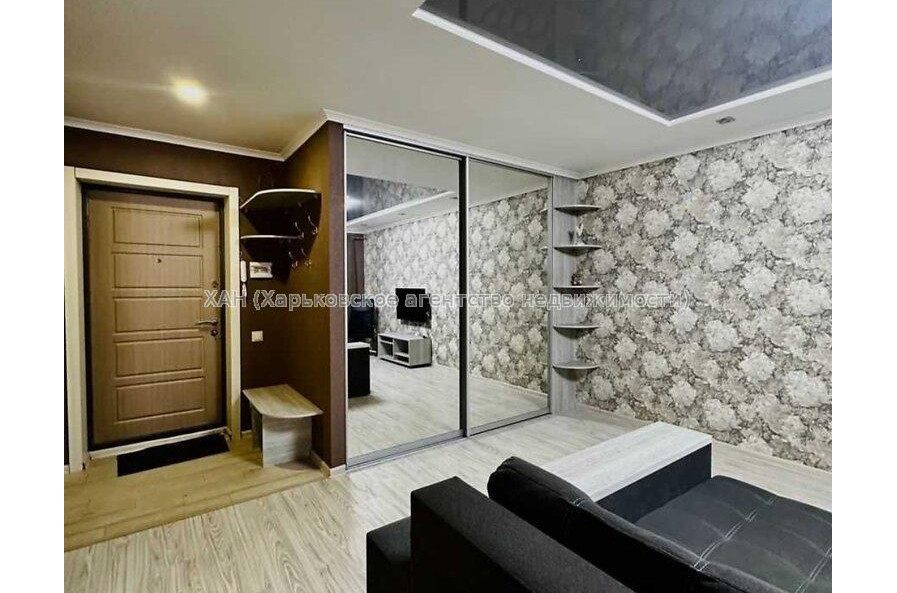 Продам квартиру, Аэрокосмический пр. , 1  ком., 40 м², авторский дизайн 