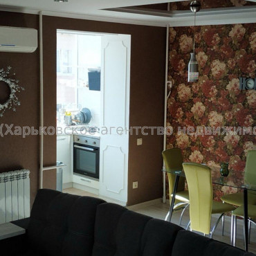 Продам квартиру, Аэрокосмический пр. , 1  ком., 40 м², авторский дизайн 