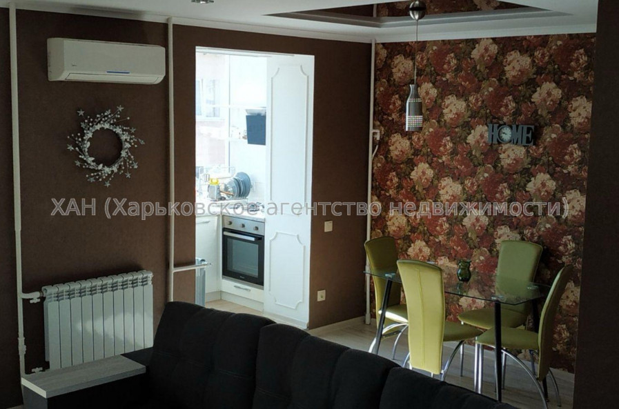 Продам квартиру, Аэрокосмический пр. , 1 кім., 40 м², авторский дизайн 
