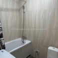 Продам квартиру, Гвардейцев Широнинцев ул. , 38Б , 2  ком., 48 м², косметический ремонт 