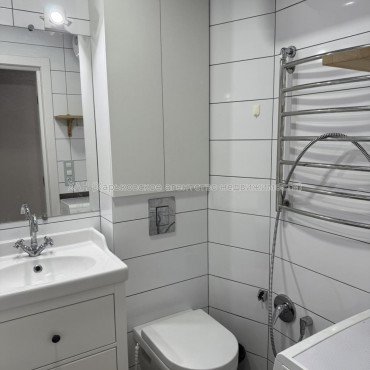 Продам квартиру, Академика Павлова ул. , 2  ком., 45.80 м², капитальный ремонт 