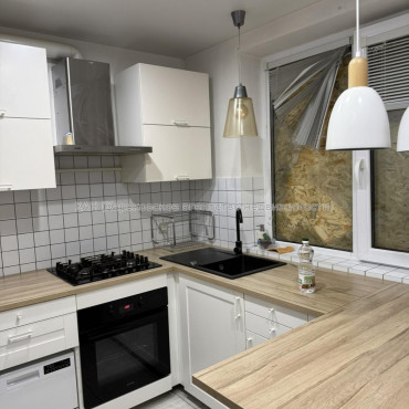 Продам квартиру, Академика Павлова ул. , 2  ком., 45.80 м², капитальный ремонт 