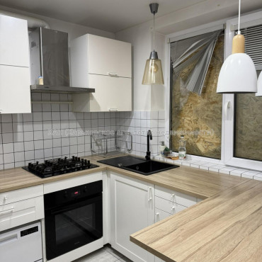 Продам квартиру, Академика Павлова ул. , 2  ком., 45.80 м², капитальный ремонт 