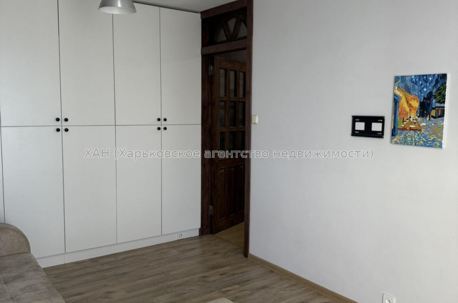 Продам квартиру, Академика Павлова ул. , 2  ком., 45.80 м², капитальный ремонт 