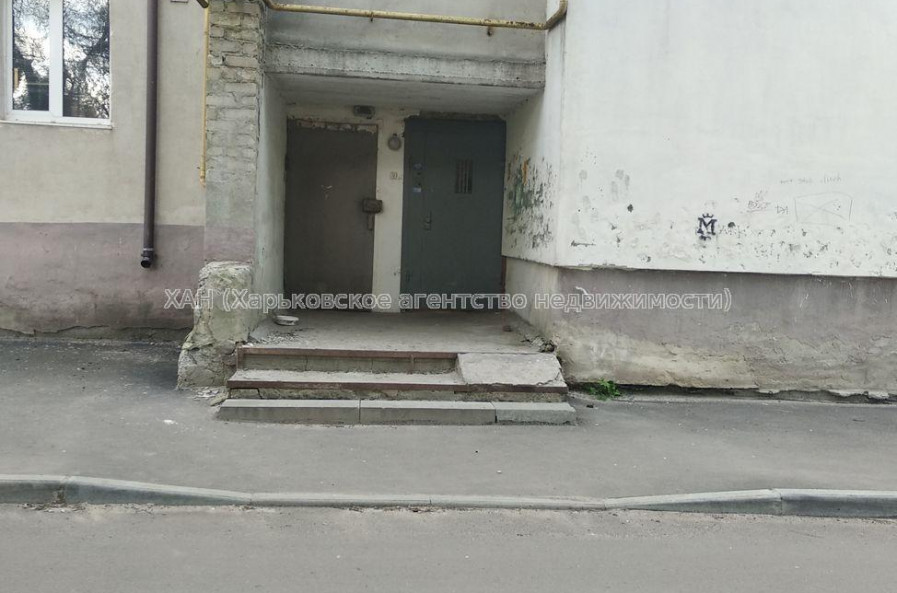 Продам квартиру, 5  ком., 114 м², без внутренних работ 