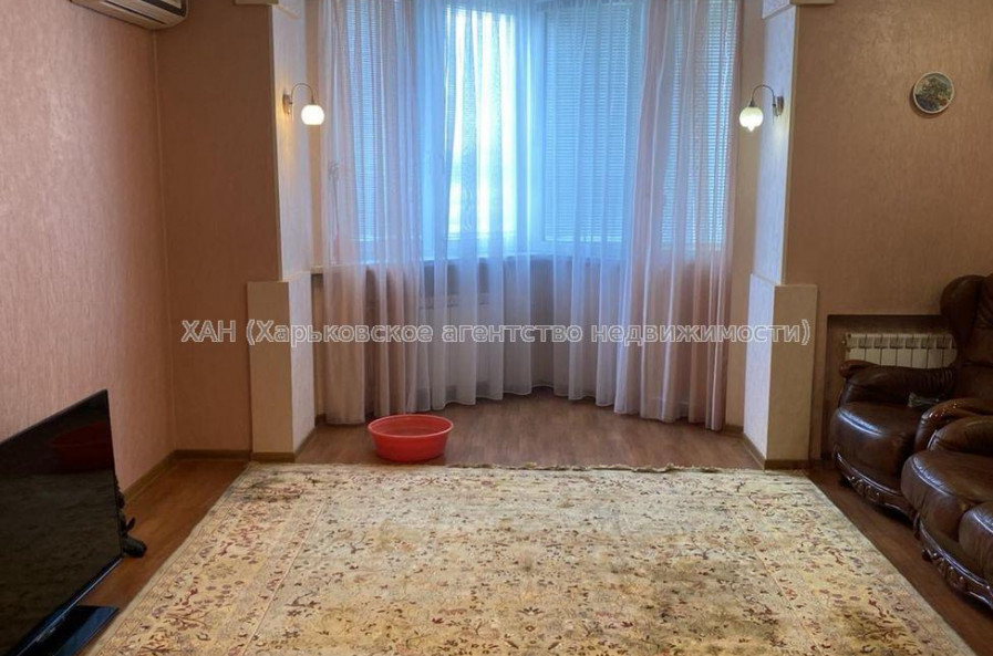 Продам квартиру, Полтавский Шлях ул. , 3 кім., 74 м², евроремонт 