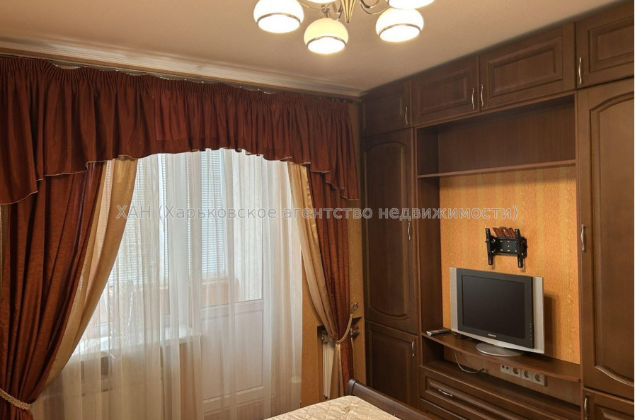 Продам квартиру, Полтавский Шлях ул. , 3 кім., 74 м², евроремонт 