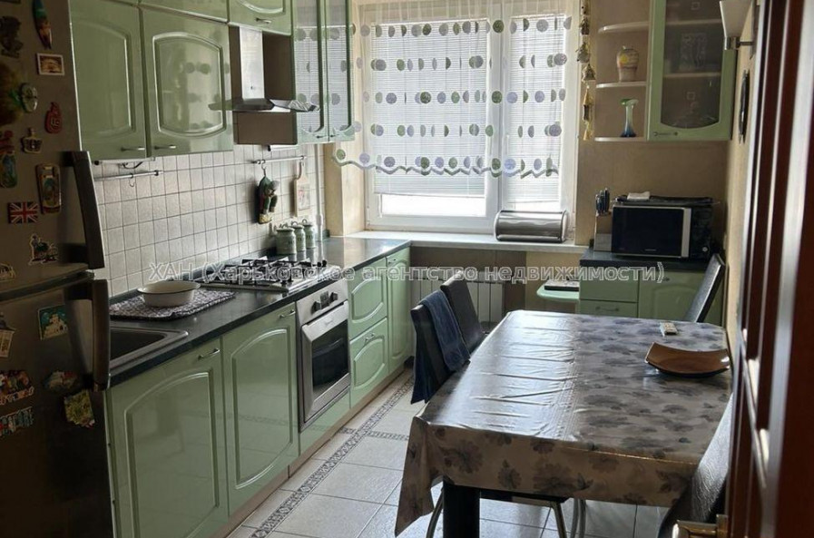 Продам квартиру, Полтавский Шлях ул. , 3 кім., 74 м², евроремонт 