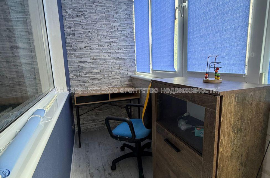 Продам квартиру, Соборности Украины ул. , 1  ком., 40 м², евроремонт 