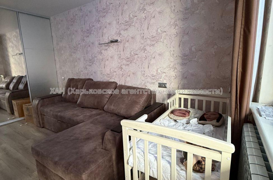 Продам квартиру, Соборности Украины ул. , 1  ком., 40 м², евроремонт 