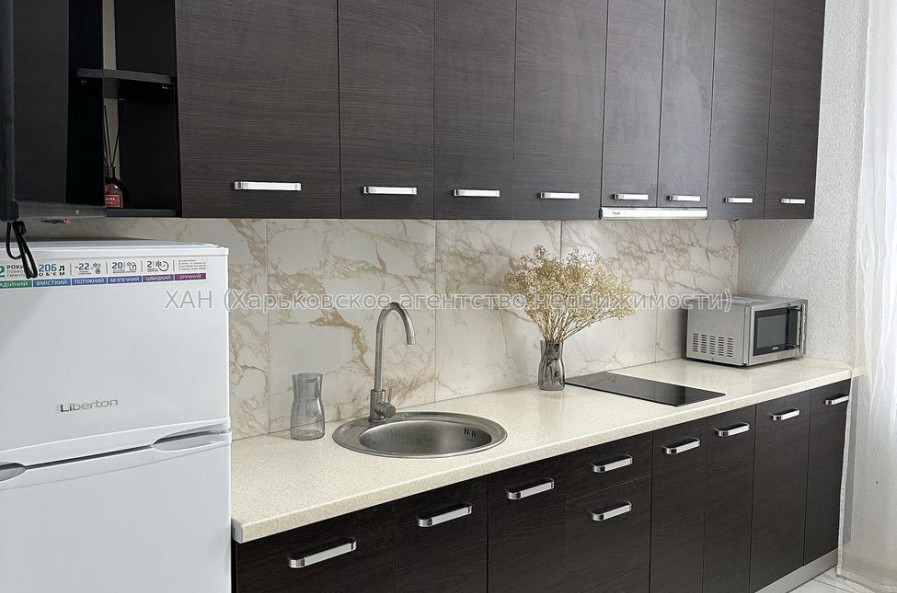 Продам квартиру, Деревянко ул. , 1  ком., 17 м², капитальный ремонт 