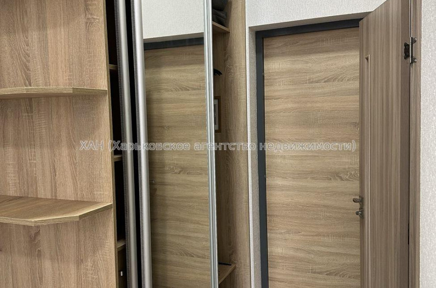 Продам квартиру, Деревянко ул. , 1  ком., 17 м², капитальный ремонт 