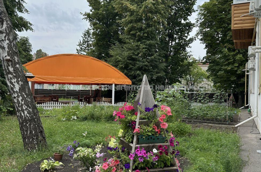 Продам квартиру, Деревянко ул. , 1  ком., 17 м², капитальный ремонт 