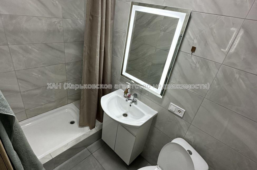 Продам квартиру, Деревянко ул. , 1 кім., 17 м², капитальный ремонт 