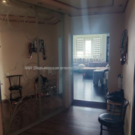 Продам квартиру, Гвардейцев Широнинцев ул. , 4  ком., 84 м², евроремонт