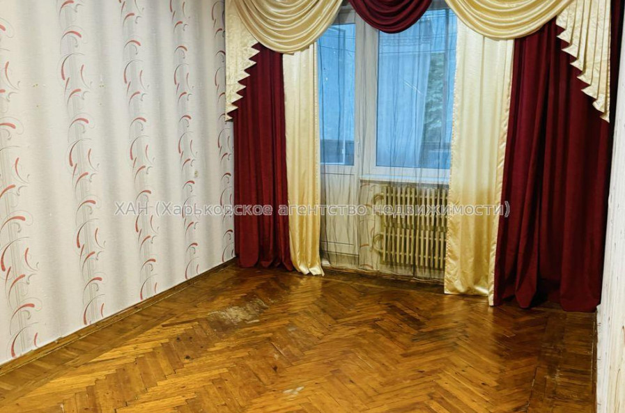 Продам квартиру, Светлая ул. , 1  ком., 32 м², косметический ремонт 