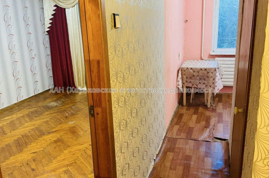 Продам квартиру, Светлая ул. , 1  ком., 32 м², косметический ремонт 