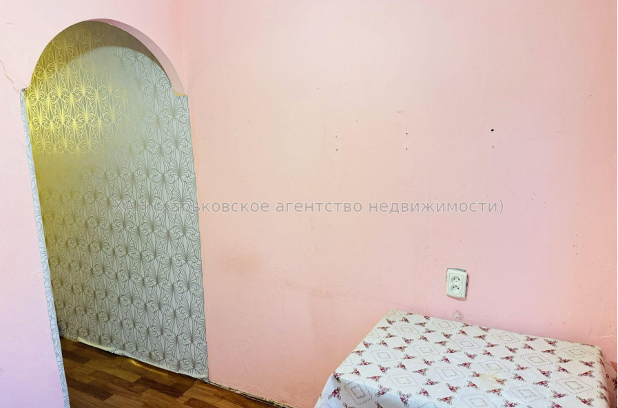 Продам квартиру, Светлая ул. , 1  ком., 32 м², косметический ремонт 