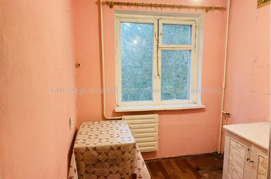 Продам квартиру, Светлая ул. , 1  ком., 32 м², косметический ремонт 