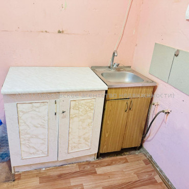 Продам квартиру, Светлая ул. , 1 кім., 32 м², косметический ремонт 