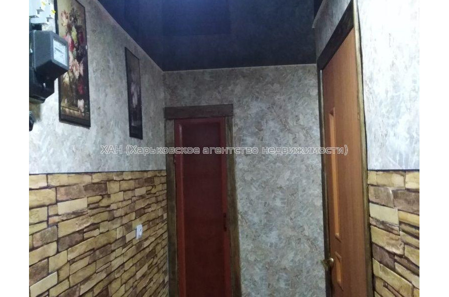 Продам квартиру, Евгения Храпка ул. , 1 кім., 32 м², косметический ремонт 