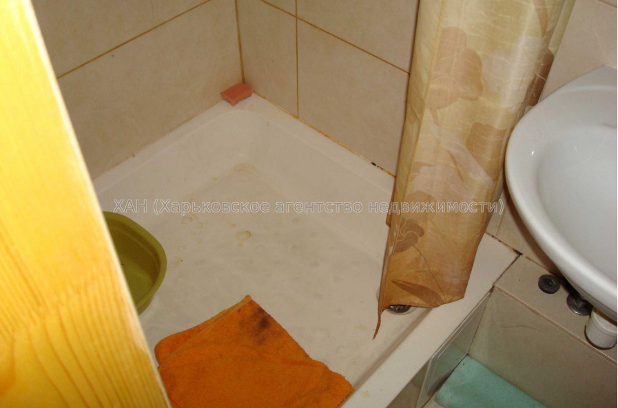 Продам квартиру, Мирослава Мисли ул. , 1  ком., 16 м², капитальный ремонт 