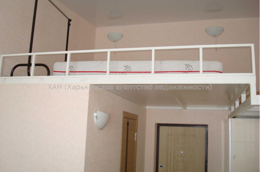 Продам квартиру, Мирослава Мисли ул. , 1  ком., 16 м², капитальный ремонт 