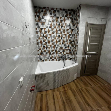 Продам квартиру, Льва Ландау просп. , 2 кім., 54 м², капитальный ремонт 