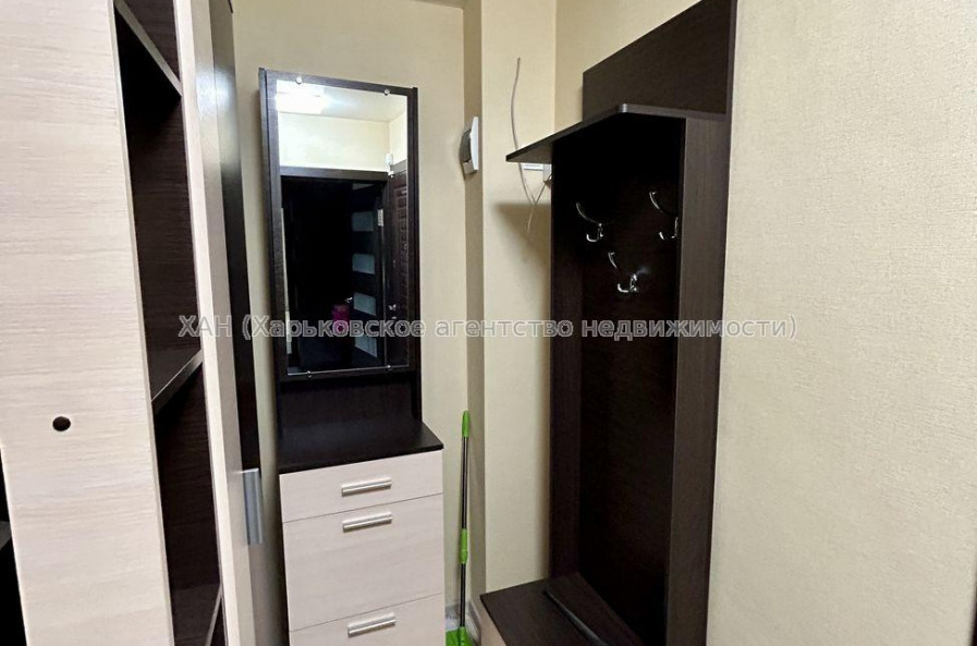 Продам квартиру, Бучмы ул. , 1  ком., 31 м², евроремонт 