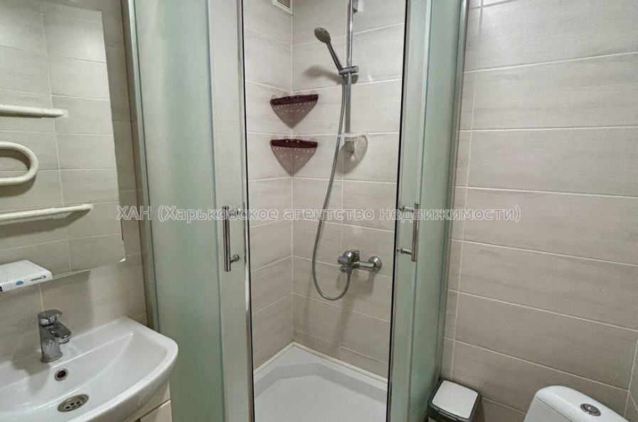 Продам квартиру, Бучмы ул. , 1  ком., 31 м², евроремонт 