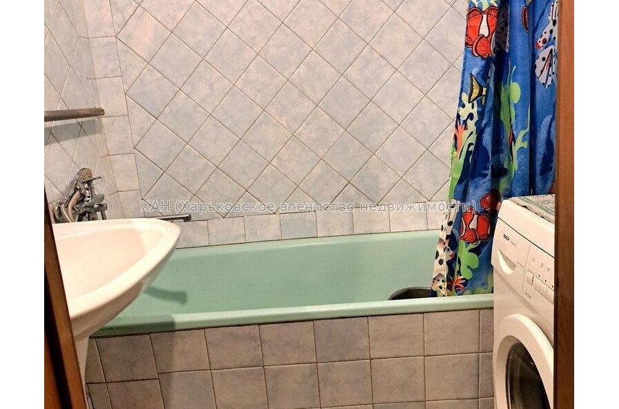 Продам квартиру, Гвардейцев Широнинцев ул. , 2 кім., 53.50 м², капитальный ремонт 