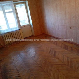 Продам квартиру, 1  ком., 30 м², советский ремонт