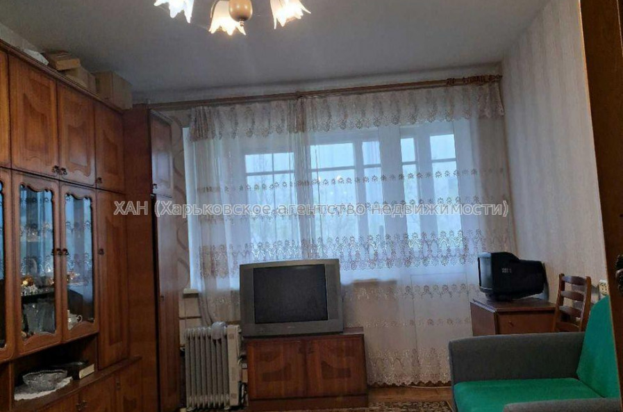 Продам квартиру, 2 кім., 53.50 м², косметический ремонт 