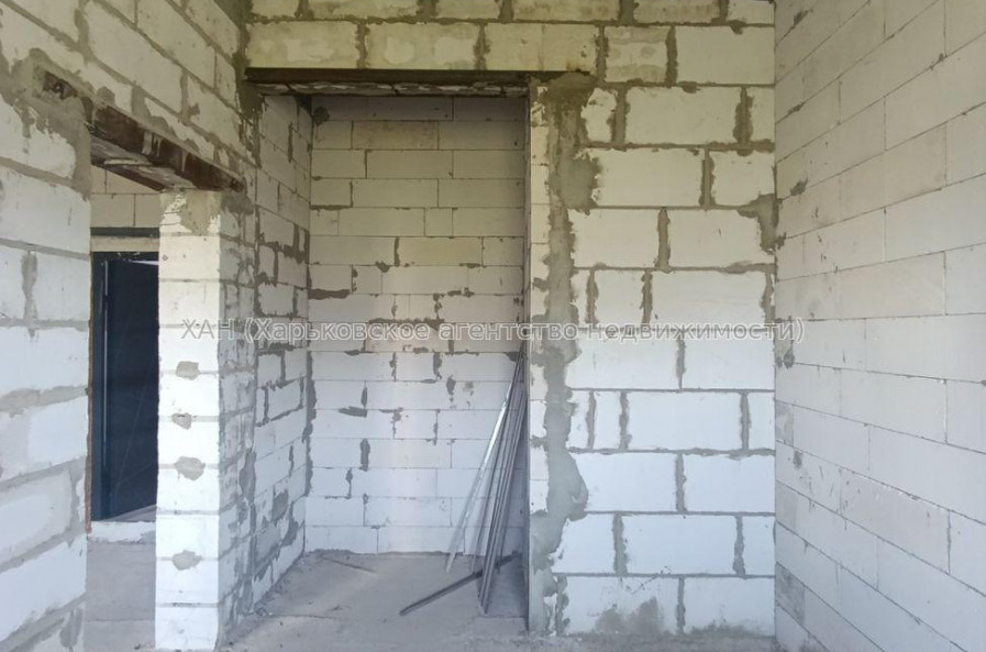 Продам квартиру, Гвардейцев Широнинцев ул. , 1  ком., 30 м², без внутренних работ 
