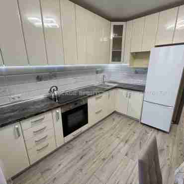Продам квартиру, Мира ул. , 2  ком., 45 м², евроремонт 