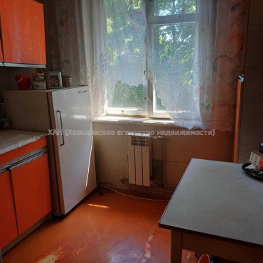 Продам квартиру, Индустриальный просп. , 2  ком., 45 м², советский ремонт 